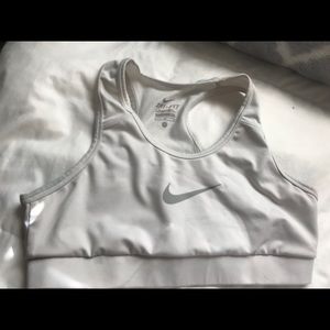 ‼️SALE‼️ White nike sports bra